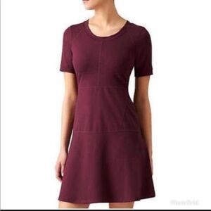 Athleta Synthetic Ponte En Route Dress Knee Length size M